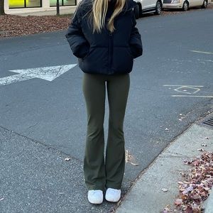 Lululemon Groove Super High Rise Flared Pant Nulu